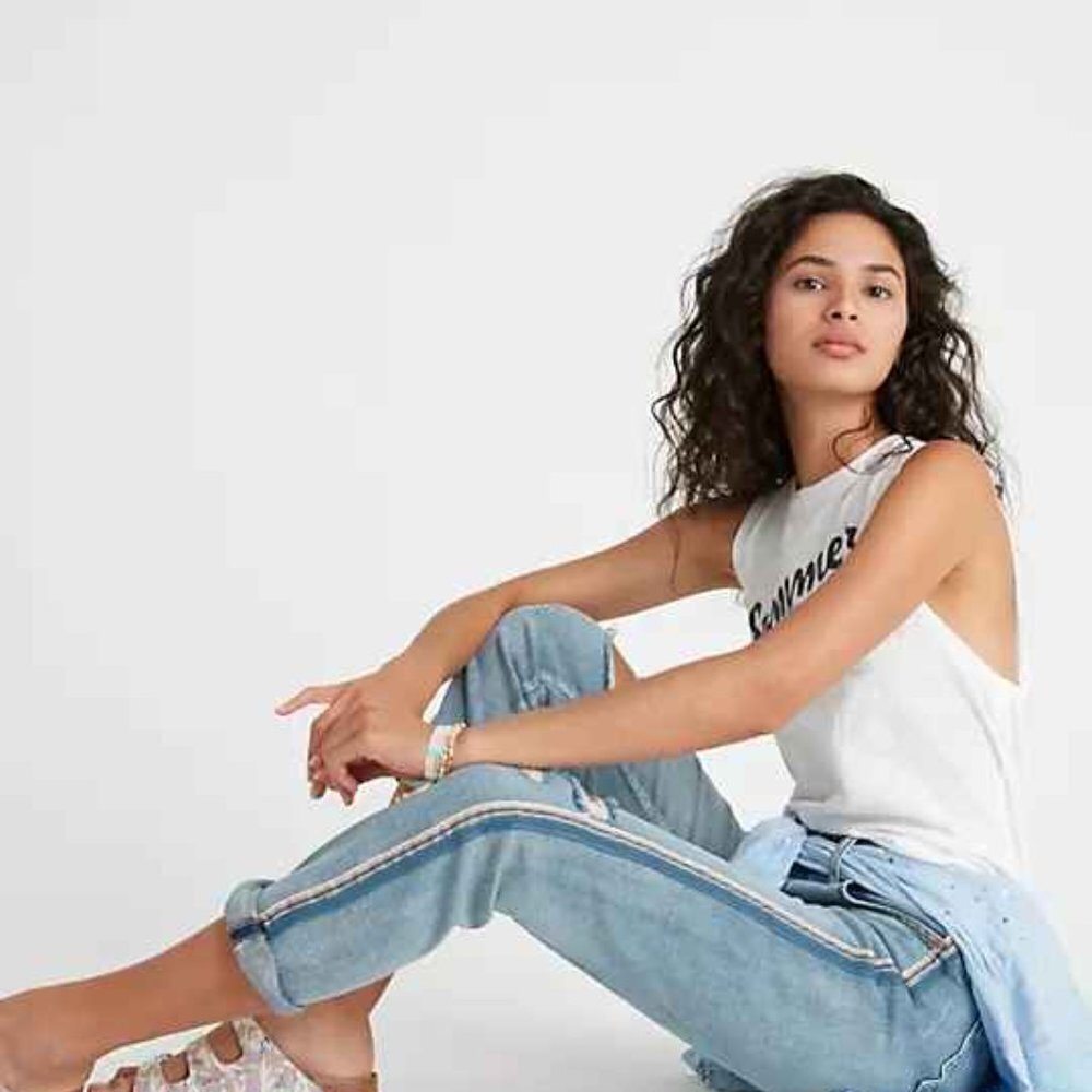 🦋 Pilcro & the Letterpress Side Stripe Mid-Rise Slim Boyfriend Jeans Size 27